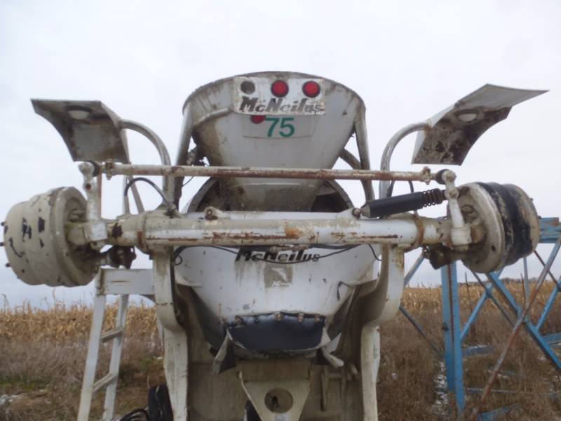 Mc Neilus Cement Mixer