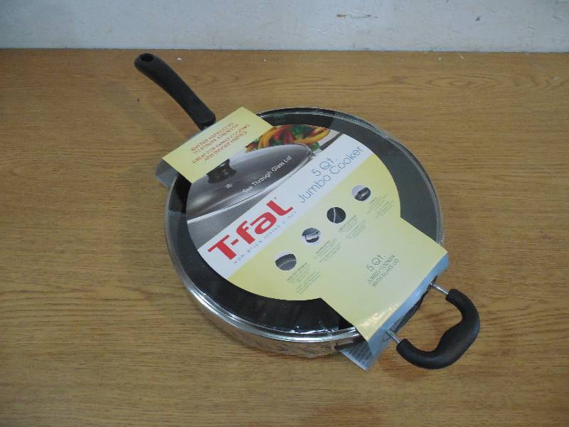 lot 12 image: T-fal 5-Qt. Jumbo Cooker with Glass Lid