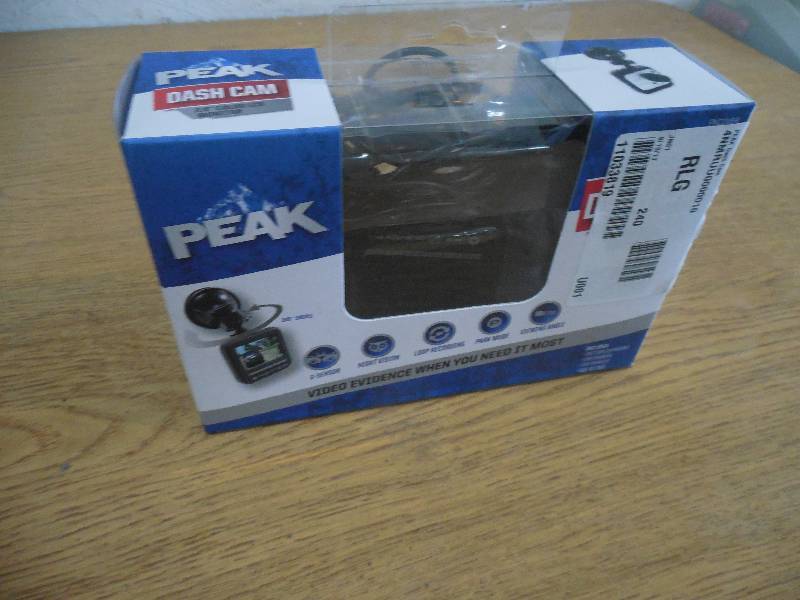 lot 13 image: Peak 2.4 Lcd Dash Mounted Video Recording Camera