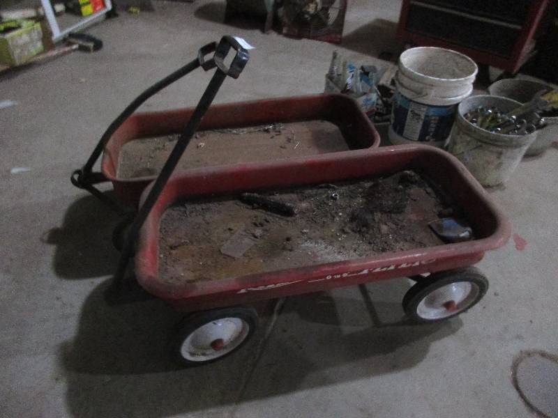 2 Wagons