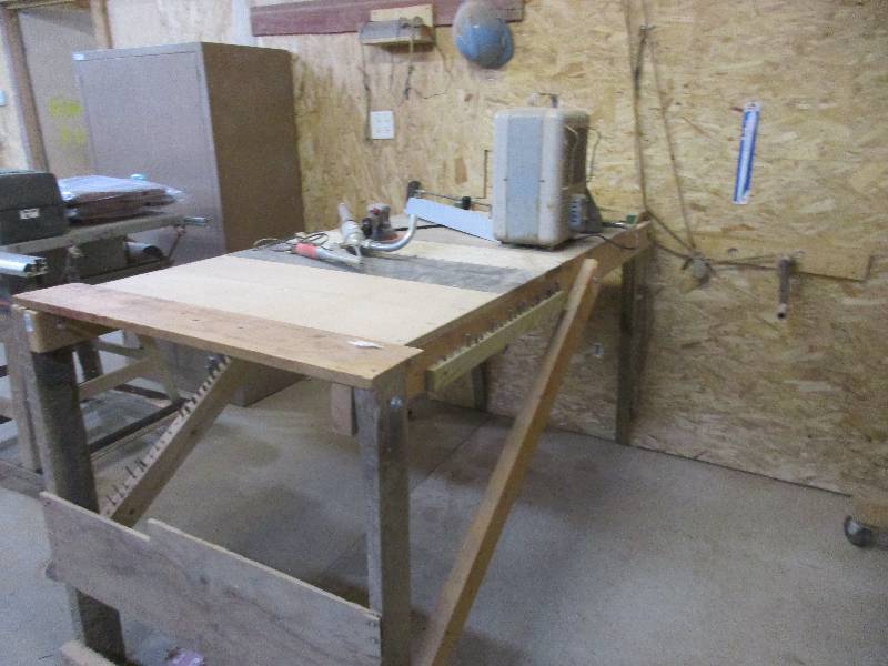DA, barrel pump, table