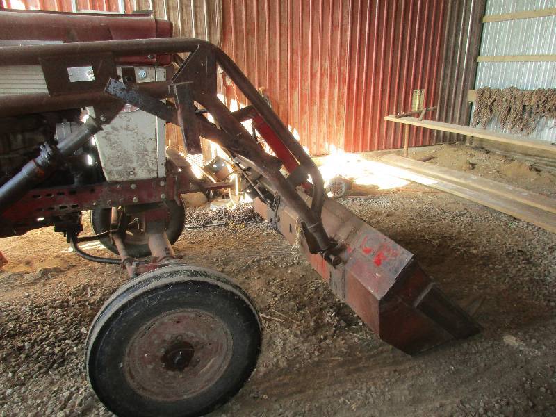 560 Farmall