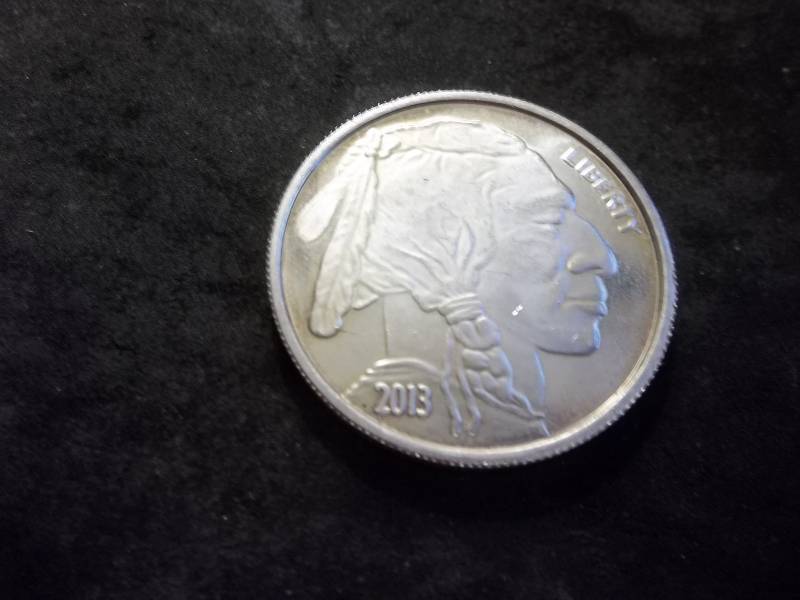 2013 Buffalo Comemmorative Silver Dollar 1 Oz. .999 Fine