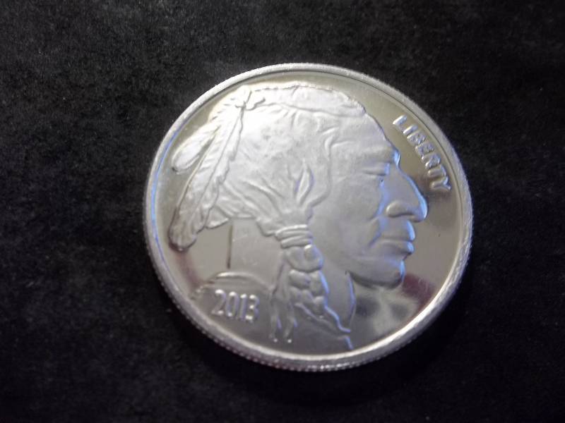 2013 Buffalo Comemmorative Silver Dollar 1 Oz. .999 Fine