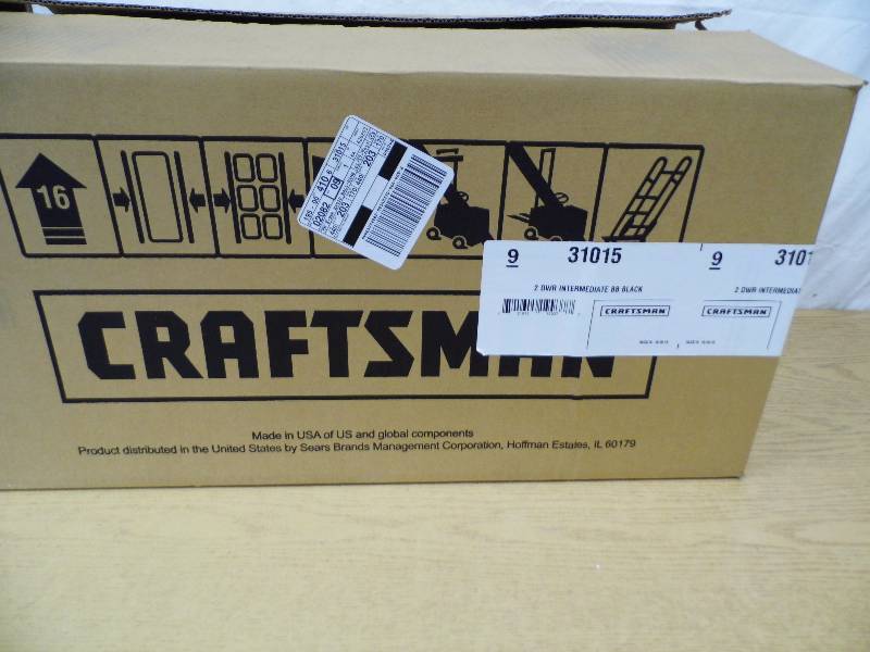 lot 5 image: New Craftsman Toolbox