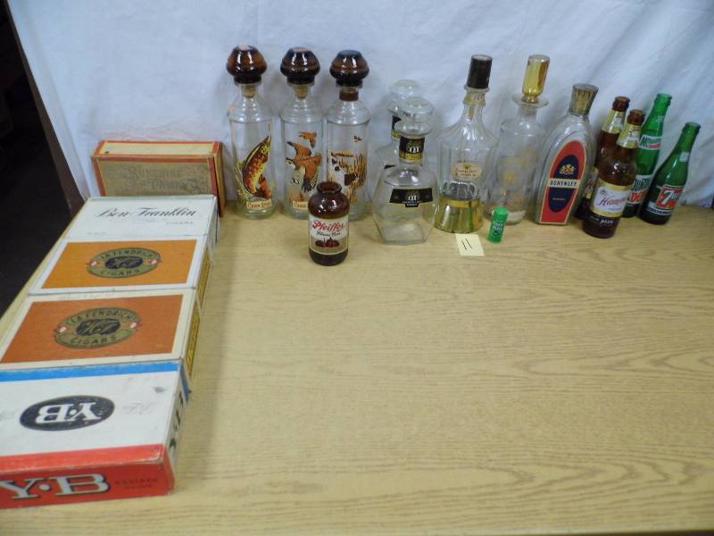 lot 11 image: Vintage Liquor Bottles - Pop Bottles - Cigar Boxes