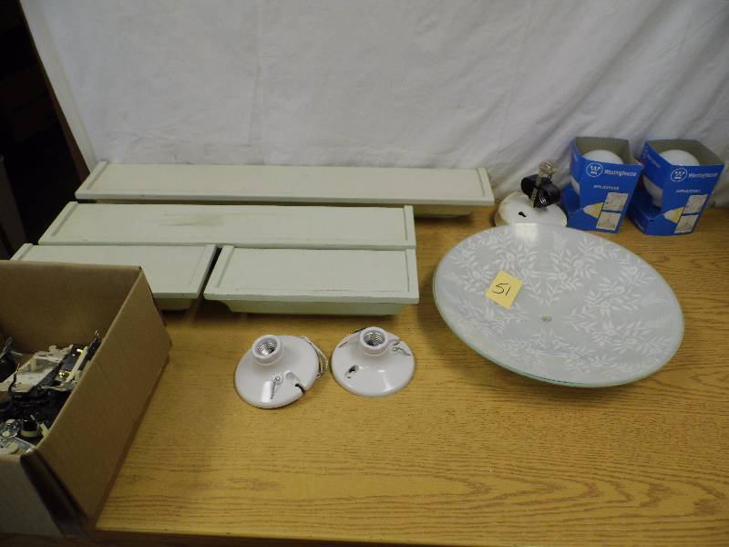 lot 51 image: Shelves - Outlets - Light Fixtures