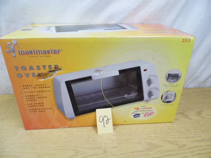 lot 92 image: Toastmaster Toaster Oven