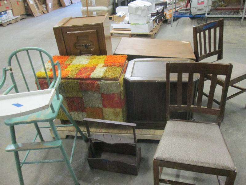 Pallet of Assorted Furniture...