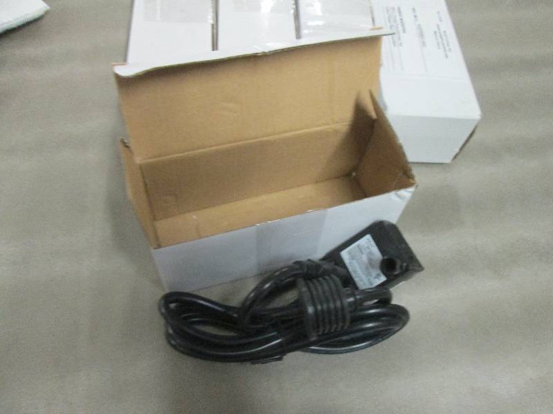 Lot of 5 Jebao PP-333 66GPH Submers...