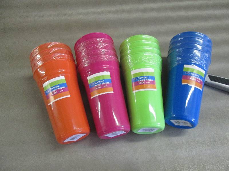 Case of 48 - 4pk 23 oz Colored Plas...