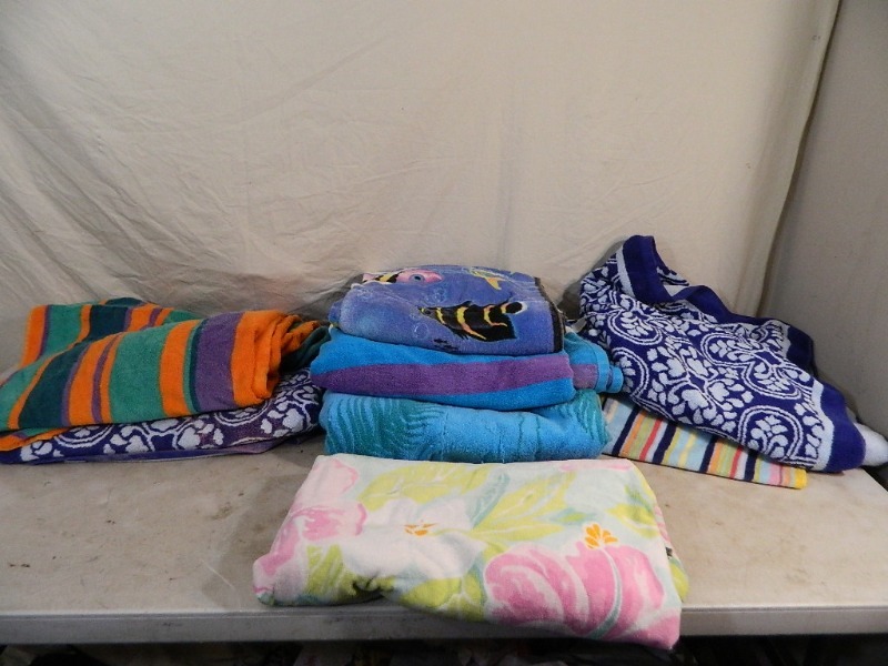 8 Beach Towels