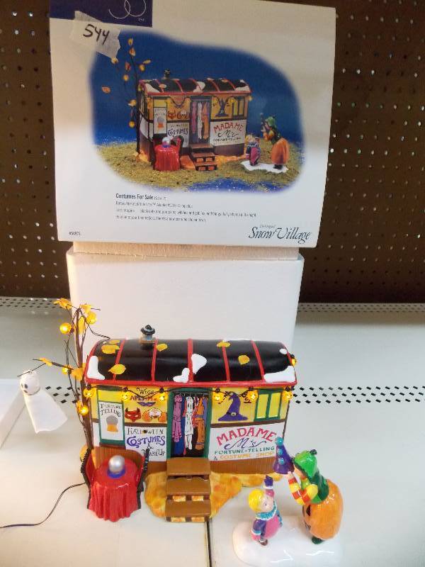 Dept 56 Christmas VillageHouse
