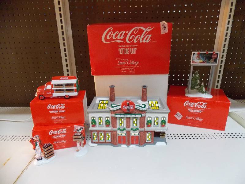 Dept 56 Christmas VillageHouse