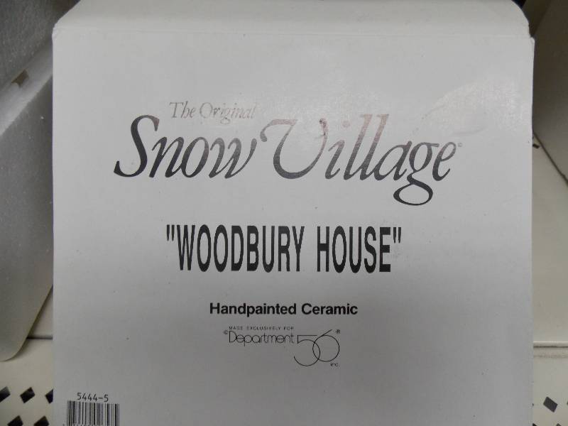 Dept 56 Christmas VillageHouse