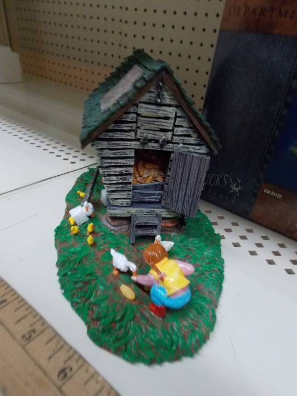 Dept 56 Christmas VillageHouse