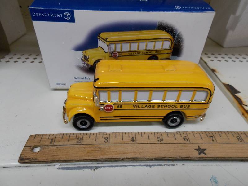 Dept 56 Christmas VillageHouse