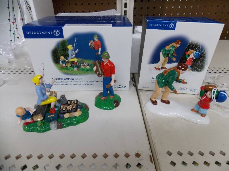 Dept 56 Christmas VillageHouse