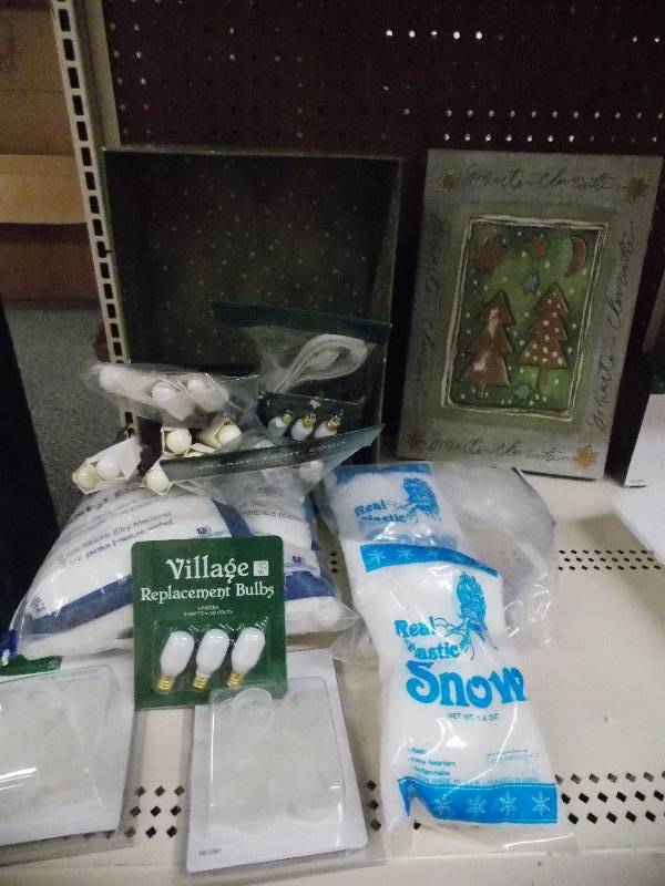 Dept 56 Christmas VillageHouse