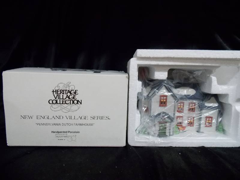 Dept 56 Christmas VillageHouse