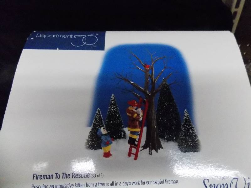 Dept 56 Christmas VillageHouse