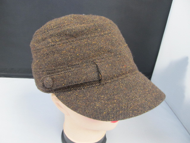 lot 54 image: BrownTan Fashionable Hat w Shimmer Blue Lining