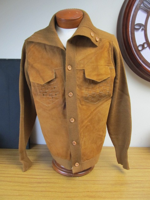 lot 99 image: Mens XL Vintage Jacket by Tundra - Wool 