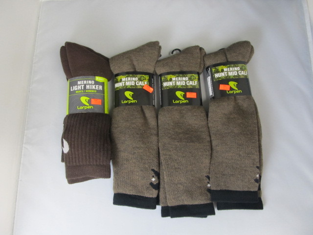 lot 103 image: Lorpen Morino (3) HUNT SOCKS & (2) Light Hiker