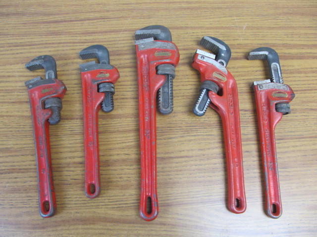 lot 9 image: Group of Heavy Duty RIDGID Pipe Wrenches