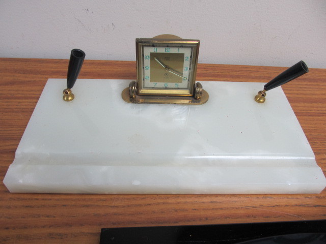 lot 18 image: 3 Vintage MarbleOnyx Desk Top Pen Holders
