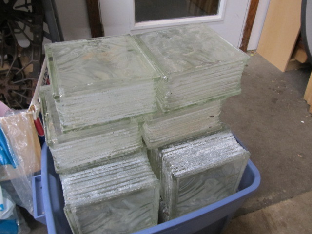 lot 131 image: Lot of Vintage Thick Glass Cube Window Tiles