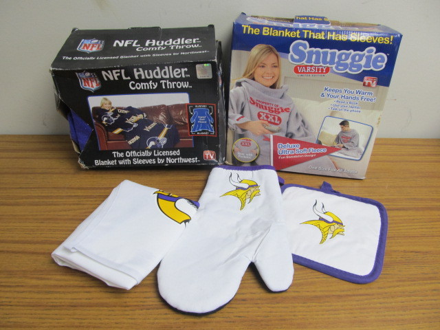 lot 178 image: NEW MN Vikings Items & Snuggie Blanket
