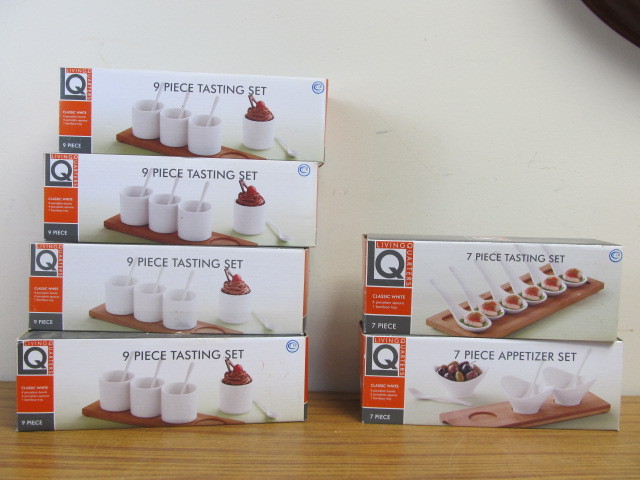 lot 201 image: NEW IN BOX Tasting & Appetizer Dish Sets