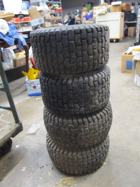 lot 233 image: Set of 4 Good TURF-SAVER Tires