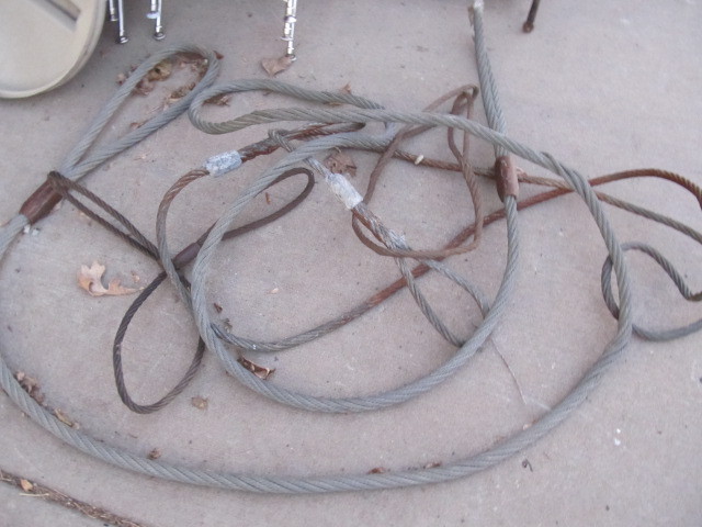 lot 234 image: 4 Heavy Duty Steel Cable Chokers