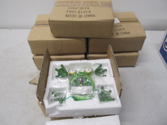 lot 269 image: Lot of 6 Frog Alarm Clocks - Brand New