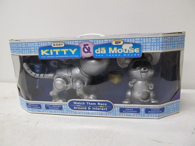 lot 277 image: Kitty & DA Mouse Robotic Toy NIB