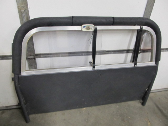lot 287 image: Heavy Duty CarTruck Partition