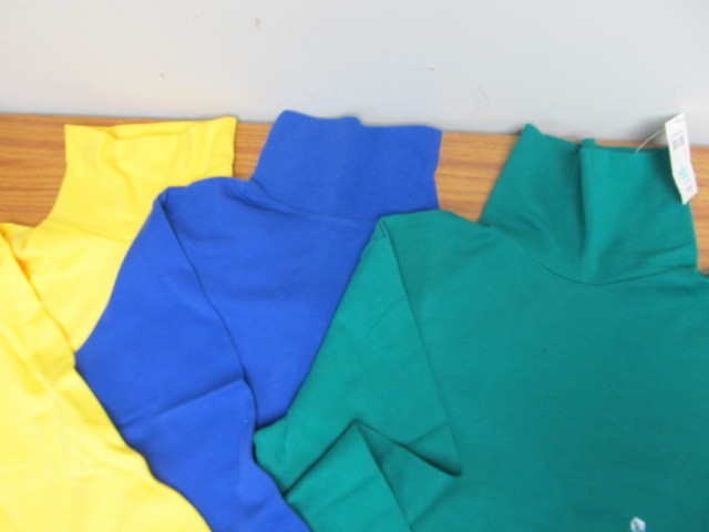 lot 41 image: Lot of 3 New Turtlenecks by Charter Club