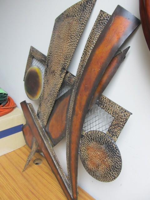 lot 248 image: Decorative Metal Wall Art