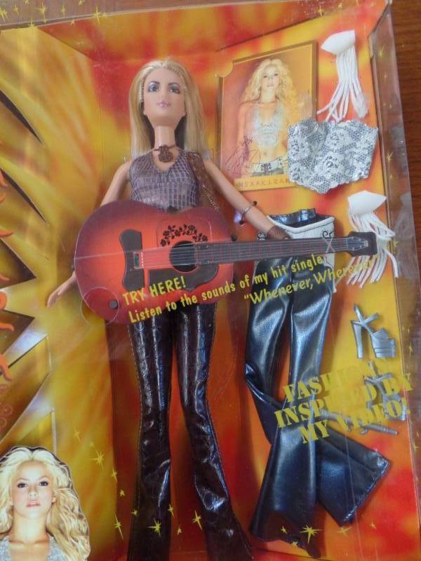 Shakira barbie discount doll with guitar