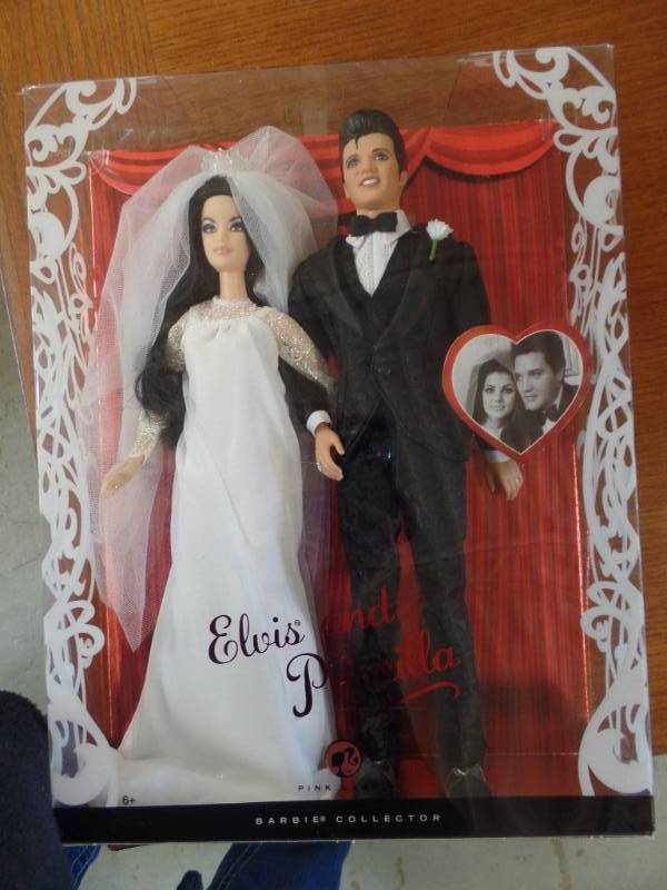 lot 508 image: ELVIS AND PRISCILLA