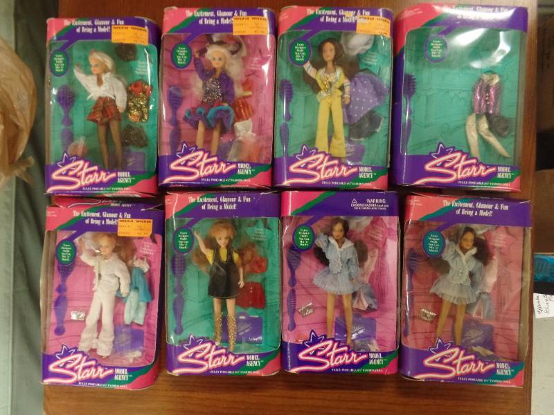lot 562 image: STARR MODEL AGENCY DOLLS