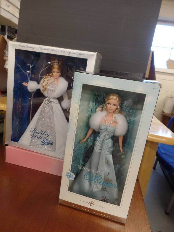 lot 451 image: BARBIE SILVER LABEL AND SPECIAL EDITION DOLLS