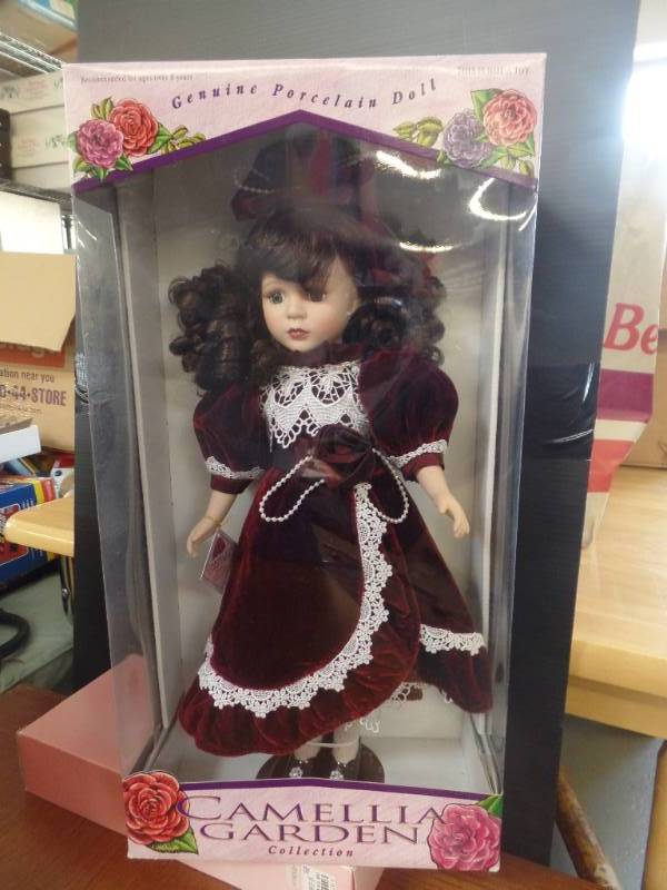 camellia garden doll 1997