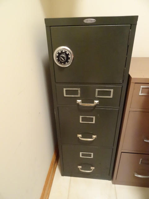 lot 85 image: Cole Steel Safe File Cabinet WCombo