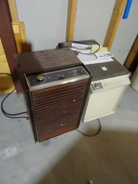 lot 183 image: Montgomery Wards & Sears Dehumidifier