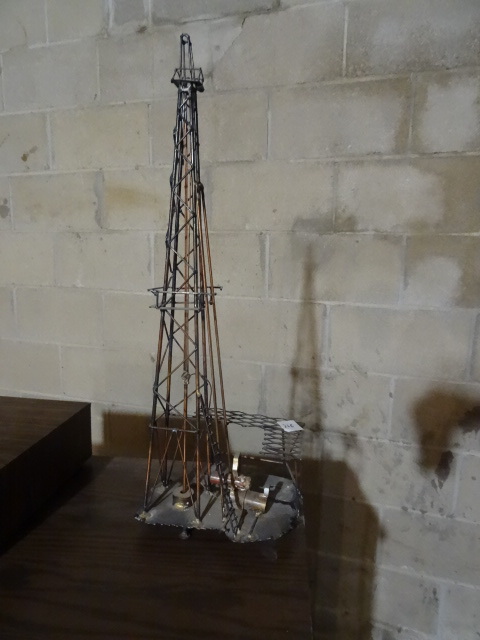 lot 226 image: Metal Sculpture Of Oil Rig