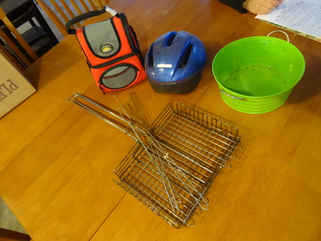 lot 274 image: Bike Helmet, Mulch Bag,