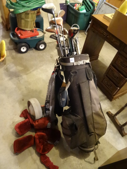 lot 297 image: Golf Bag WCart & Misc Golf Clubs,